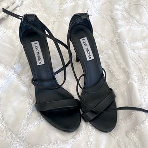 Steve Madden black heels